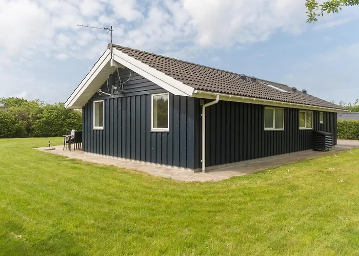 Feriehus Awesome In With Sauna Hemmet