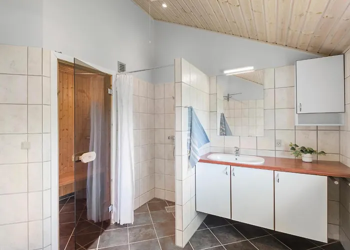 Сasa de vacaciones Awesome In With Sauna Hemmet